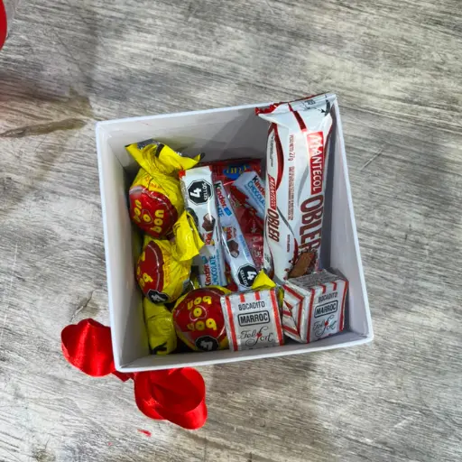 Box aerostatico snoopy rojo